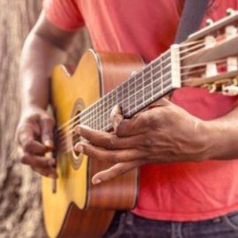 Udemy Acoustic Guitar Crash Course For Beginners [TUTORiAL] (Premium)